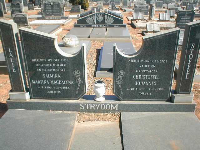 STRYDOM Christoffel Johannes 1911-1986 &amp; Salmina Martina Magdalena 1921-1984