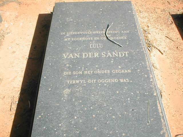 SANDT Lulu, van der