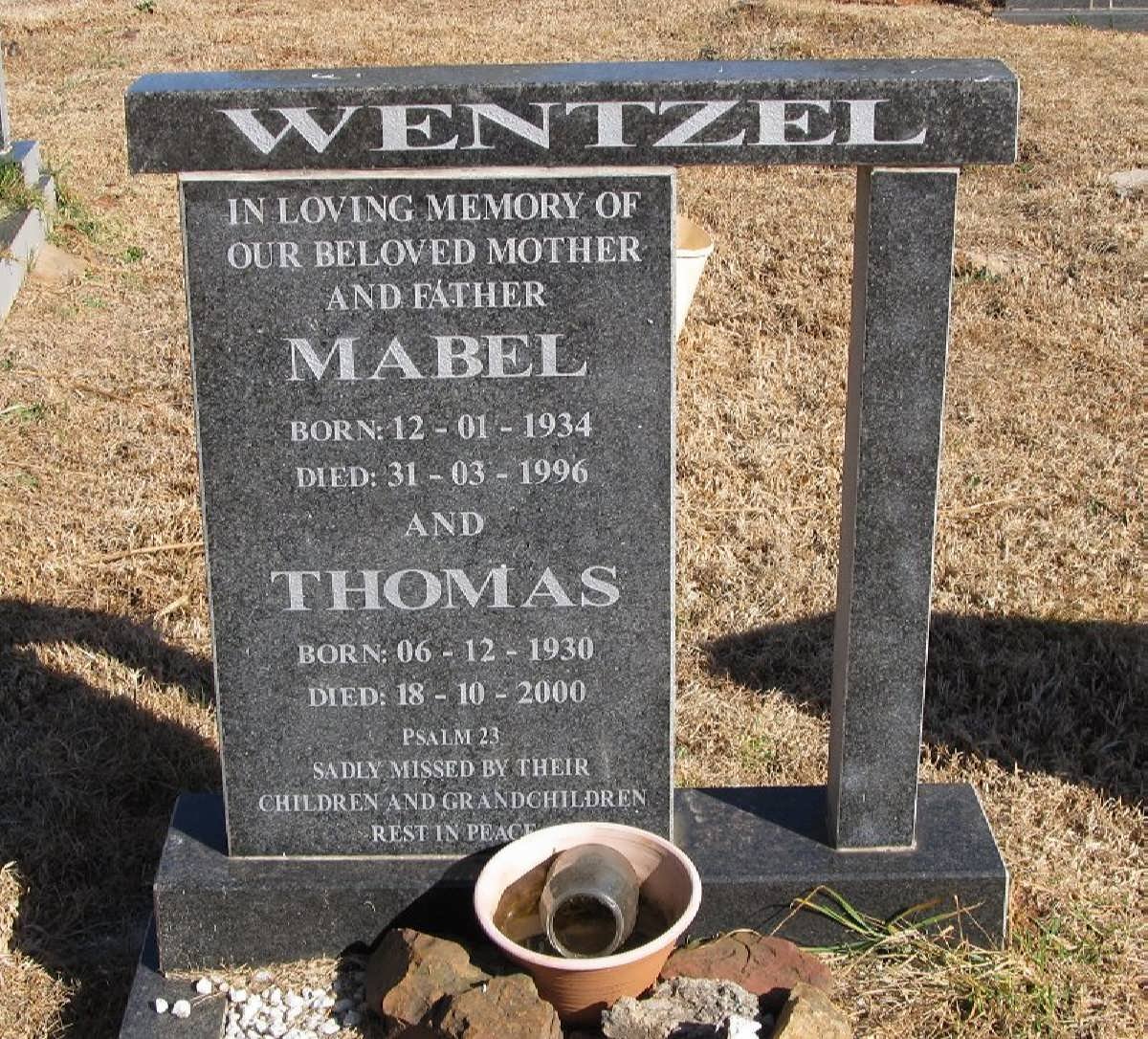 WENTZEL Thomas 1930-2000 &amp; Mabel 1934-1996