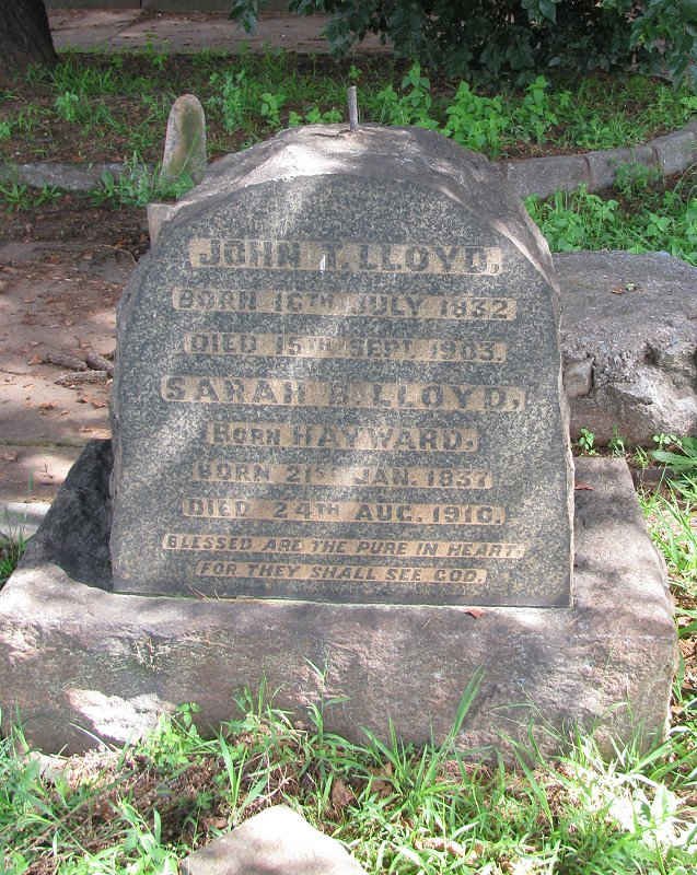 LLOYD John T. 1832-1903 &amp; Sarah B. HAYWARD 1837-1910
