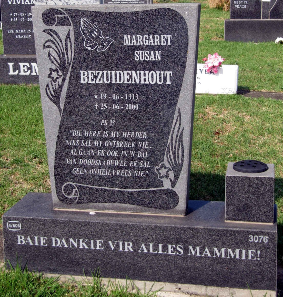 BEZUIDENHOUT Margaret Susan 1913-2000