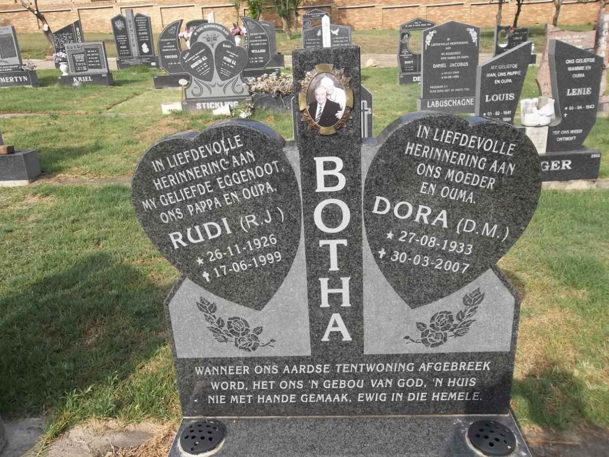 BOTHA R.J. 1926-1999 &amp; D.M. 1933-2007