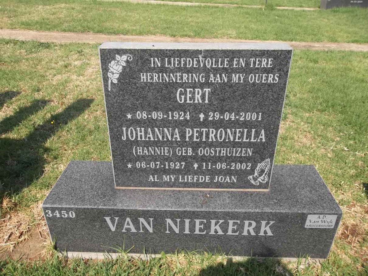 NIEKERK Gert, van 1924-2001 &amp; Johanna Petronella OOSTHUIZEN 1927-2002