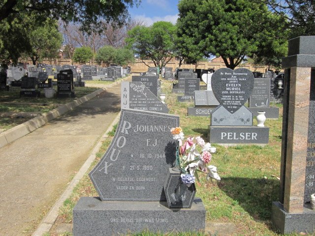 ROUX Johannes F.J. 1944-1990