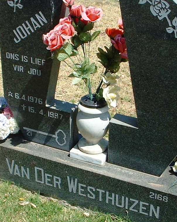 WESTHUIZEN Johan, van der 1976-1997