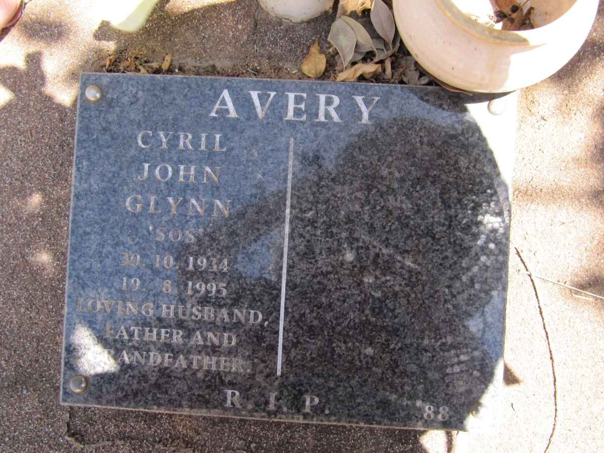 AVERY Cyril John Glynn 1934-1995