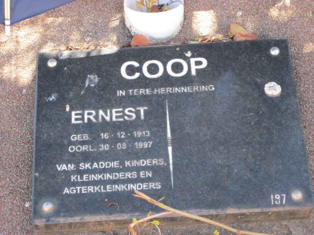 COOP Ernest 1913-1997