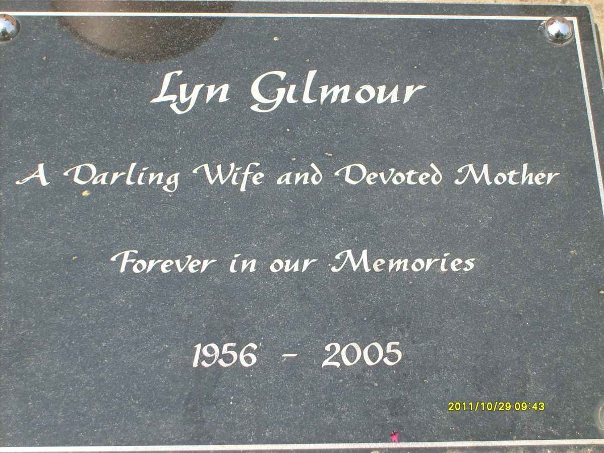 GILMOUR Lyn 1956-2005