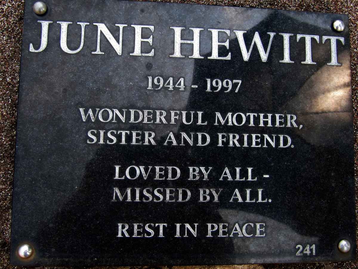 HEWITT June 1944-1997