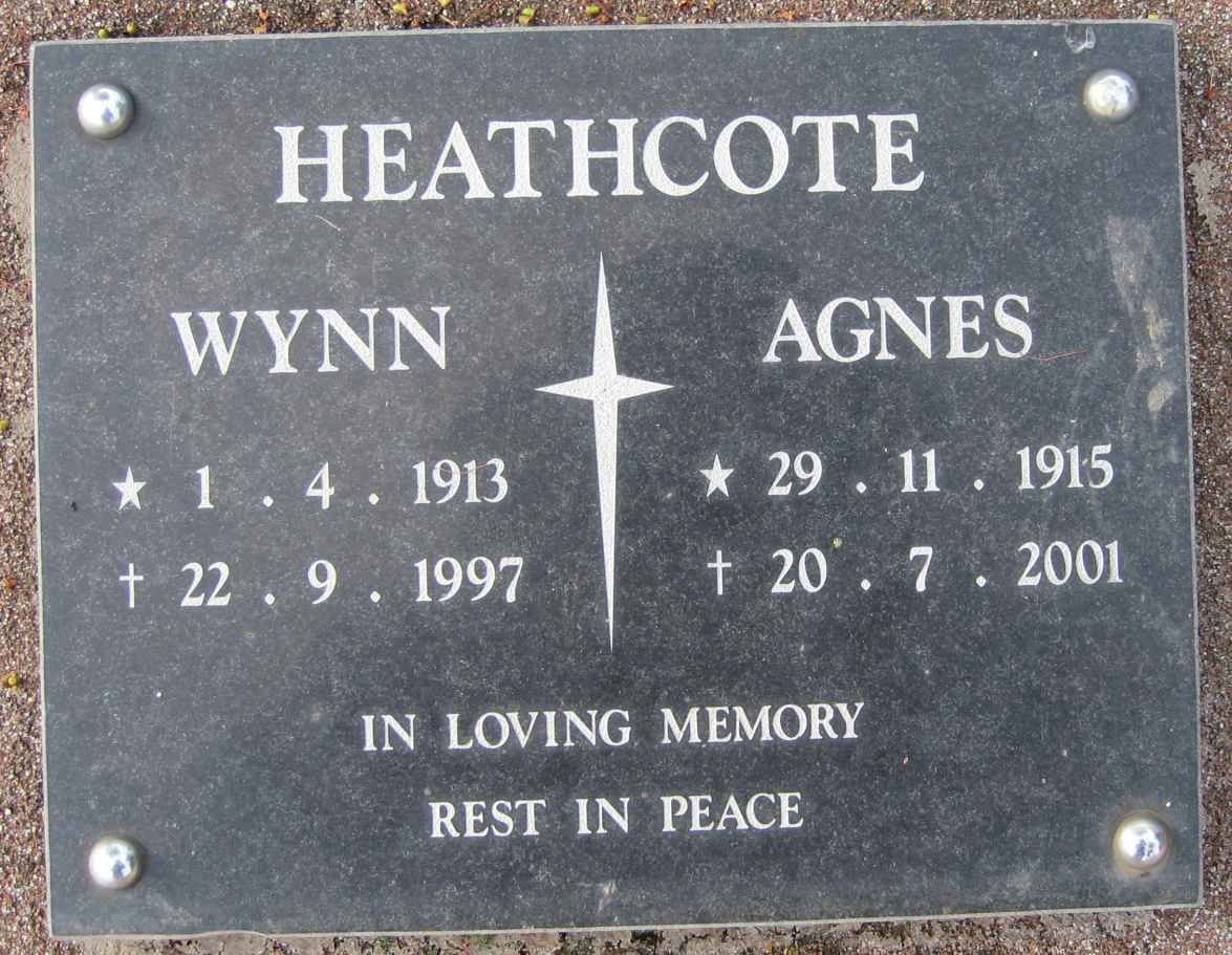 HEATHCOTE Wynn 1913-1997 &amp; Agnes 1915-2001