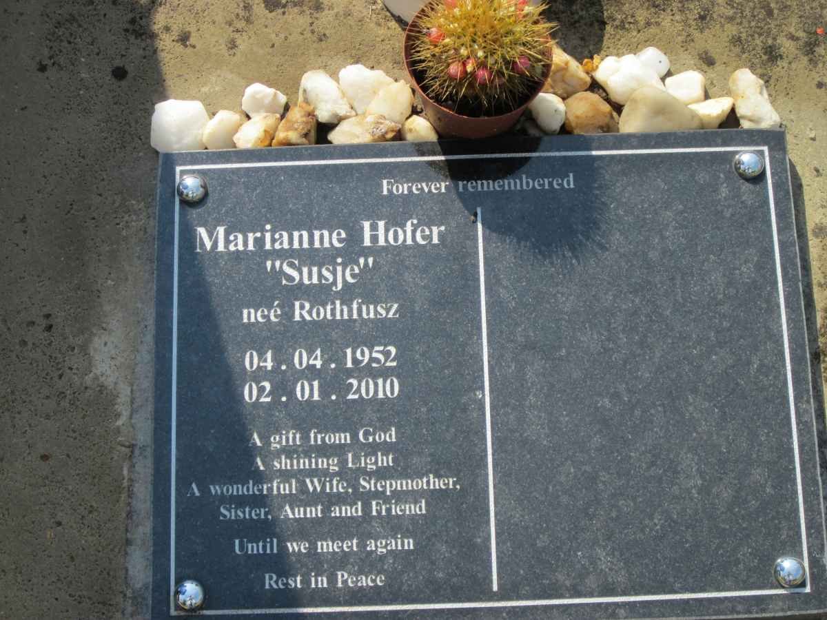 HOFER Marianne nee ROTHFUSZ 1952-2010