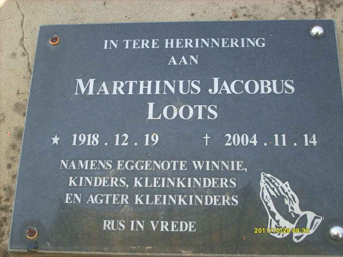 LOOTS Marthinus Jacobus 1918-2004
