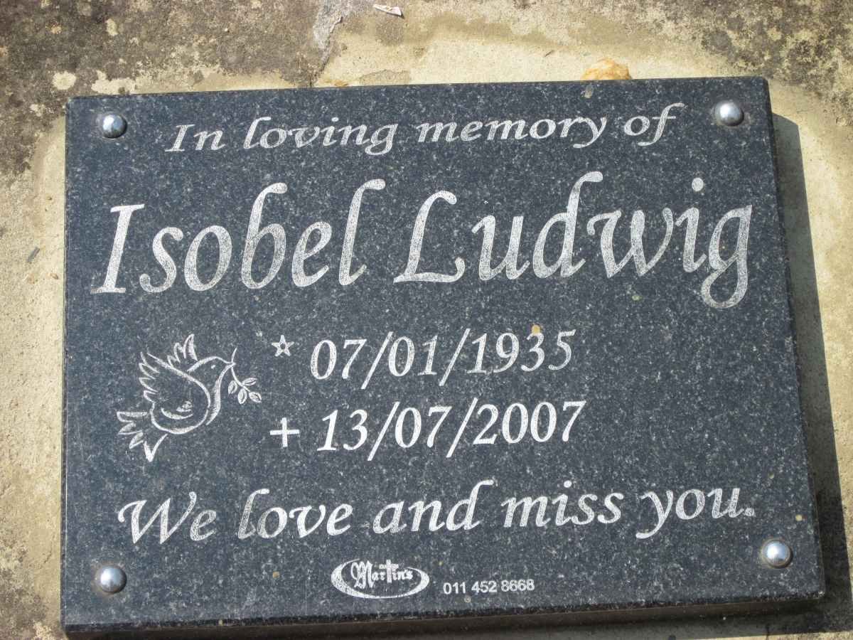 LUDWIG Isobel 1935-2007