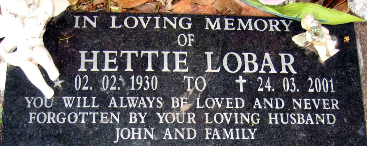 LOBAR Hettie 1930-2001