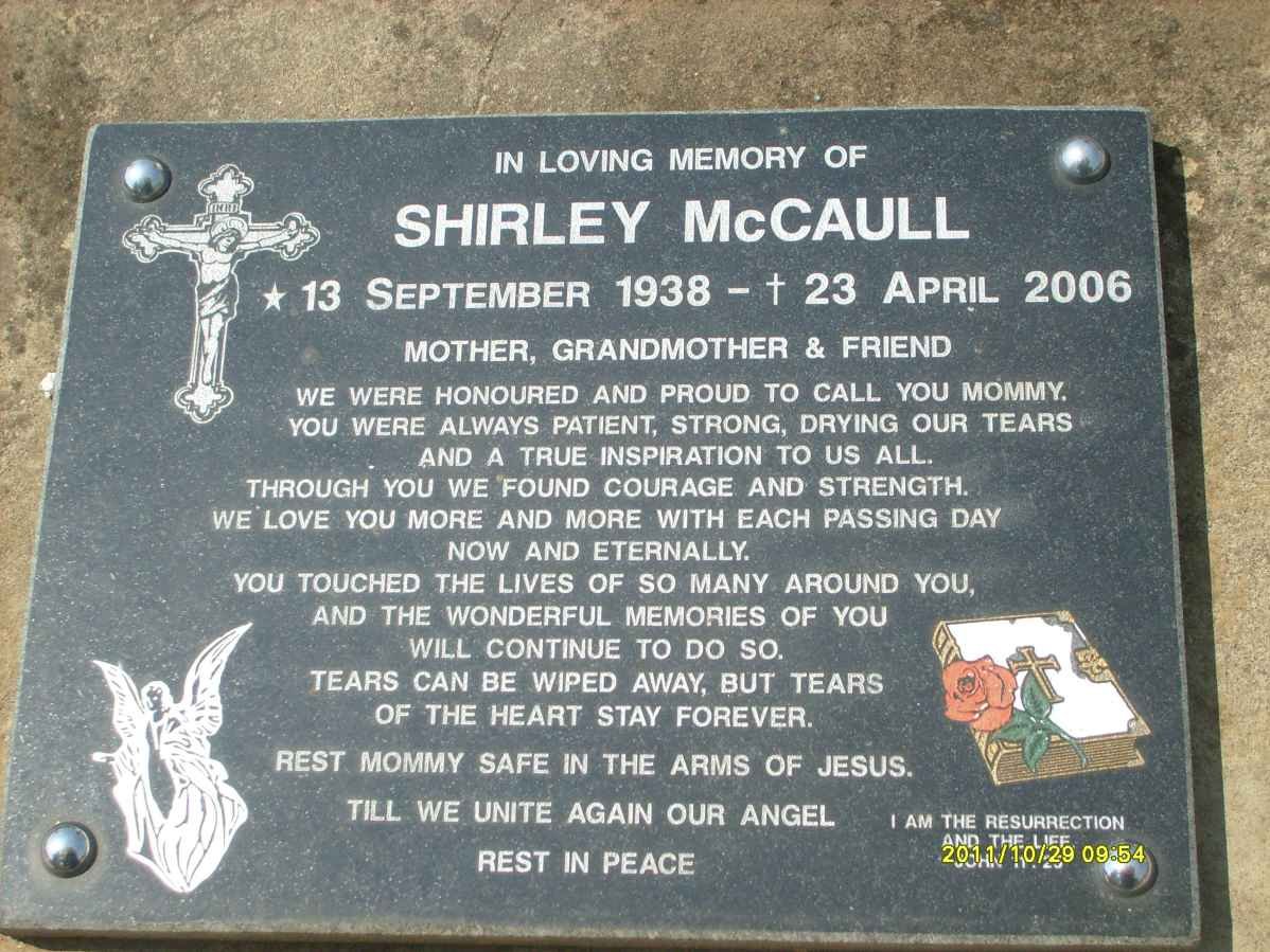 McCAULL Shirley 1938-2006
