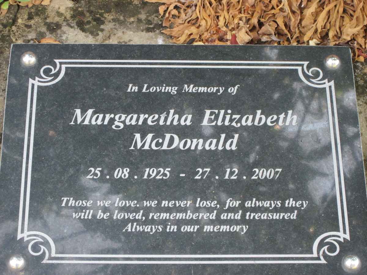 McDONALD Margaretha Elizabeth 1925-2007