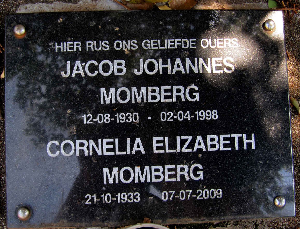 MOMBERG Jacob Johannes 1930-1998 &amp; Cornelia Elizabeth 1933-2009