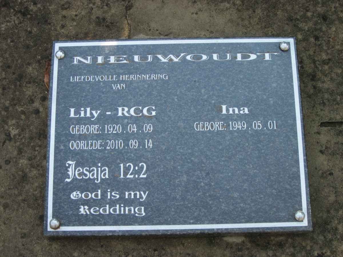 NIEUWOUDT R.C.G. 1920-2010 :: NIEUWOUDT Ina 1949-