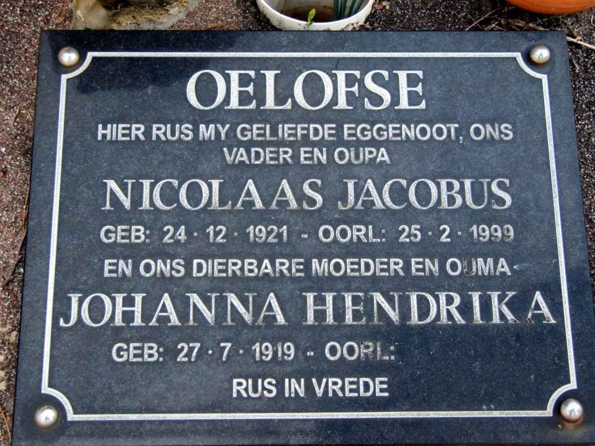 OELOFSE Nicolaas Jacobus 1921-1999 &amp; Johanna Hendrika 1919-
