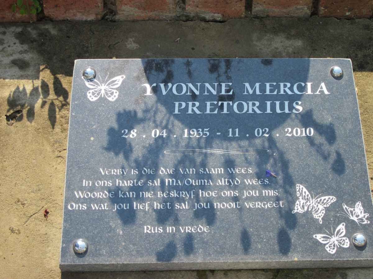 PRETORIUS Yvonne Mercia 1935-2010