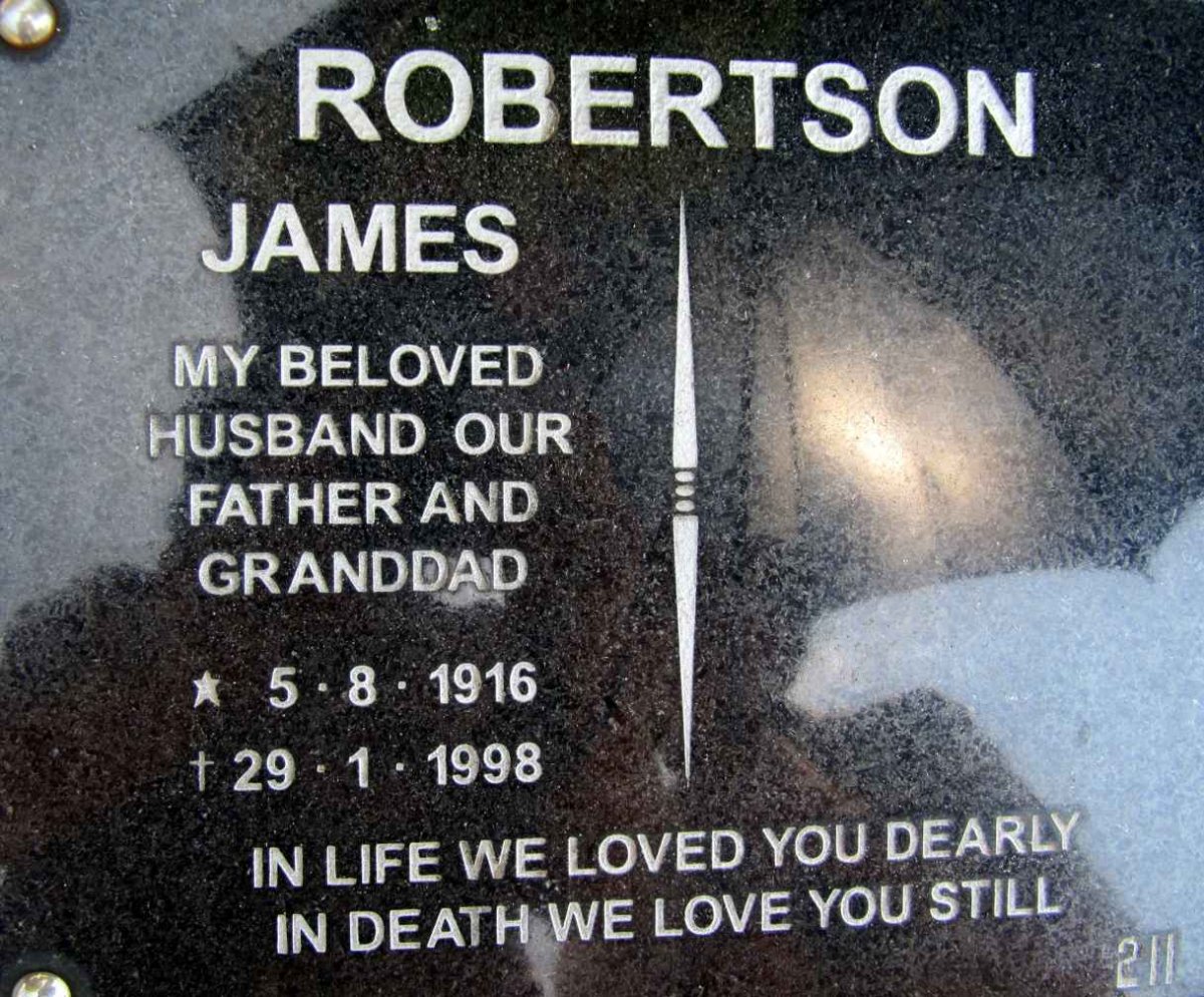 ROBERTSON James 1916-1998