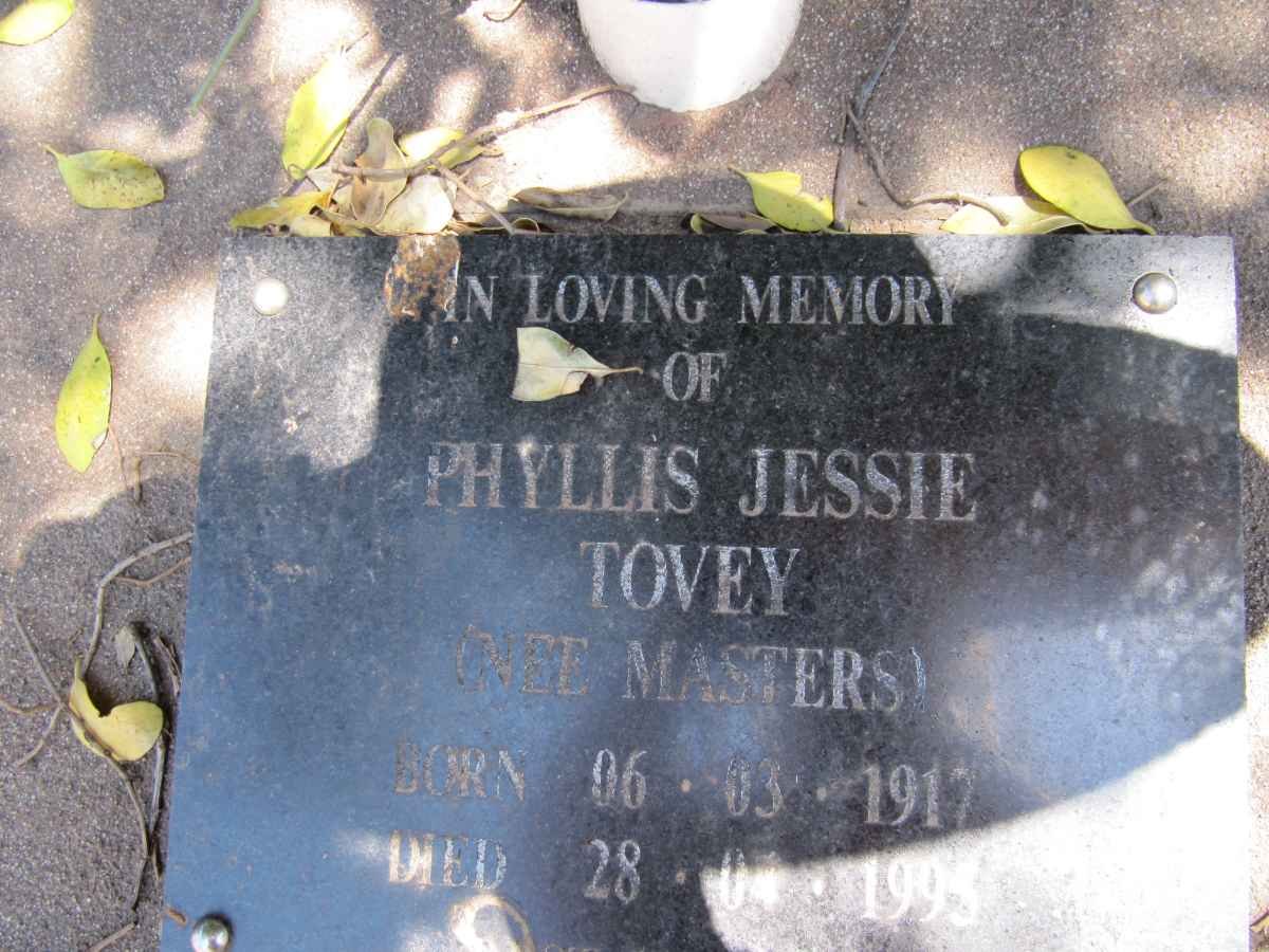 TOVEY Phyllis Jessie nee MASTERS 1917-199?