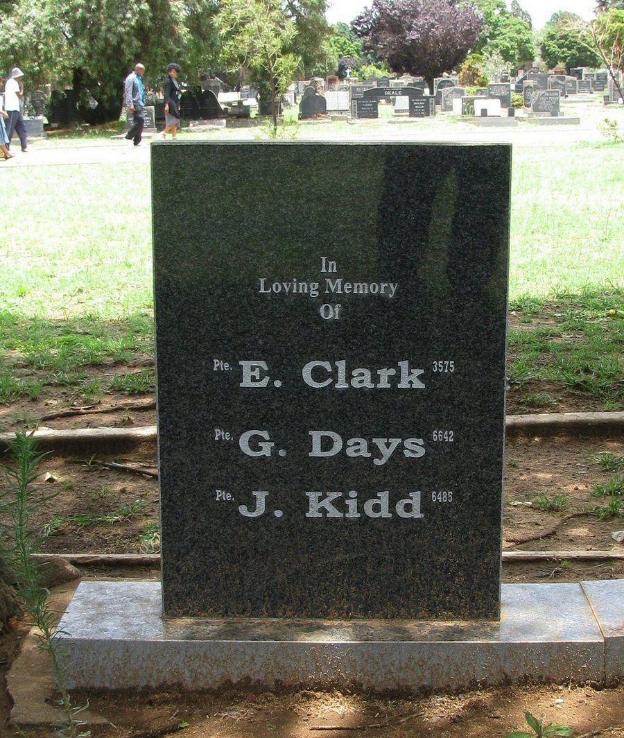 CLARK E. :: DAYS G. :: KIDD J.