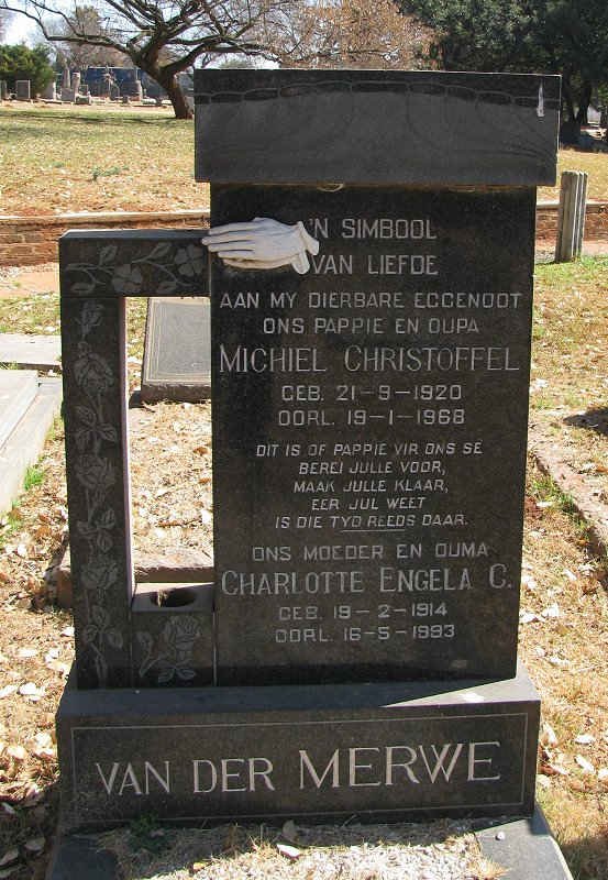 MERWE Michiel Christoffel, van der 1920-1968 &amp; Charlotte Engela C. 1914-1993