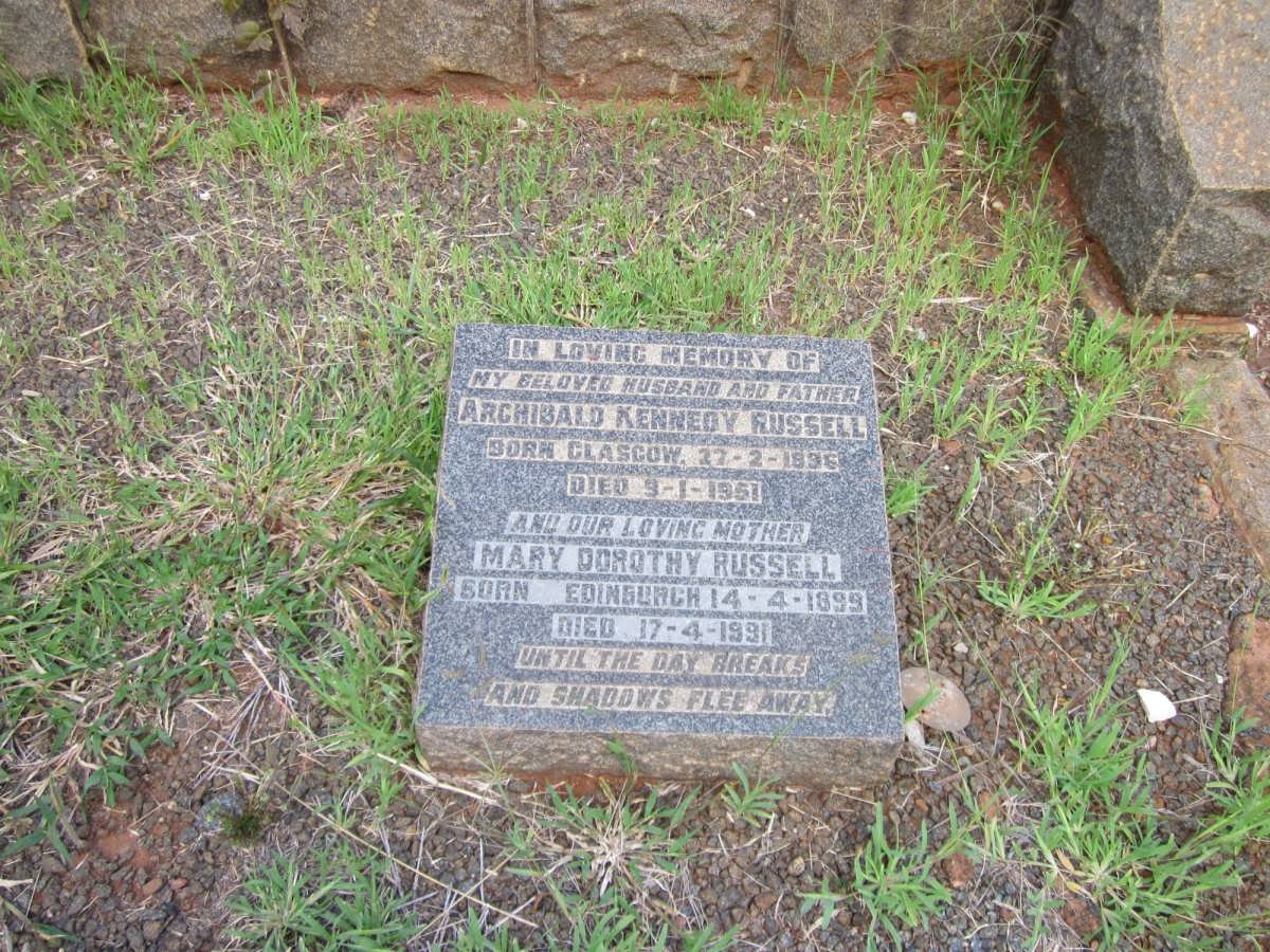 RUSSELL Archibald Kennedy 1896-1951 &amp; Mary Dorothy 1899-1991