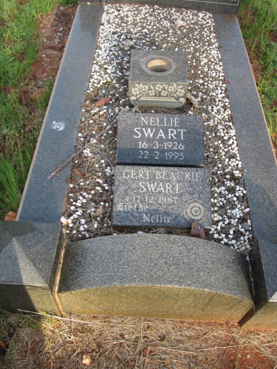 SWART Gert Blackie -1987 &amp; Nellie 1926-1995