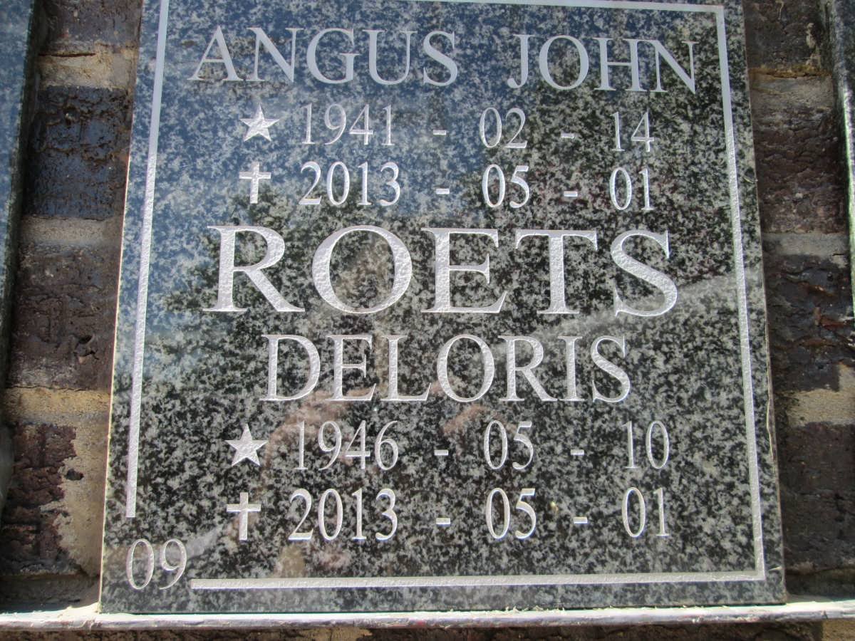ROETS Angus John 1941-2013 &amp; Deloris 1946-2013