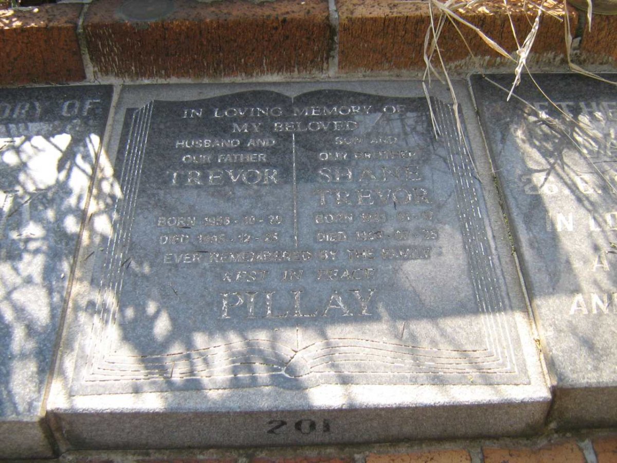PILLAY Trevor 19?8-1995 :: PILLAY Shane Trevor 19??-19?9