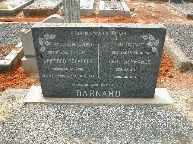 BARNARD Gert Hermanus 1903-1967 &amp; Winefred SCHAEFER formerly BARNARD 1905-1972
