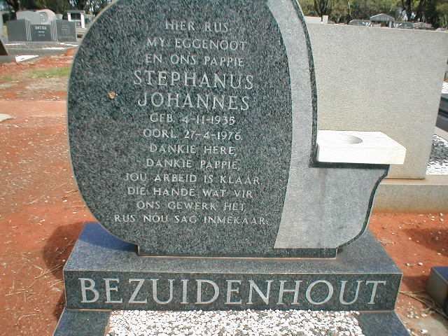 BEZUIDENHOUT Stephanus Johannes 1935-1976