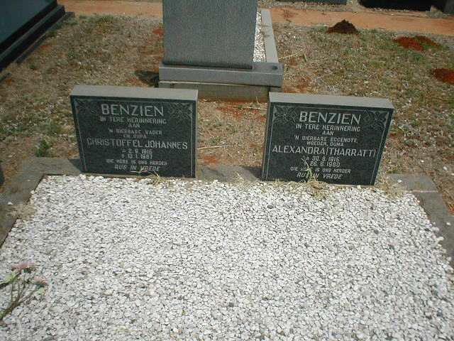 BENZIEN Christoffel Johannes 1915-1987 &amp; Alexandra THARRATT 1915-1980