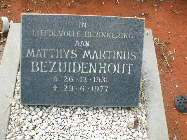 BEZUIDENHOUT Matthys Martinus 1931-1977