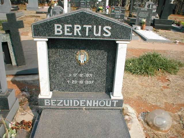 BEZUIDENHOUT Bertus 1971-1997