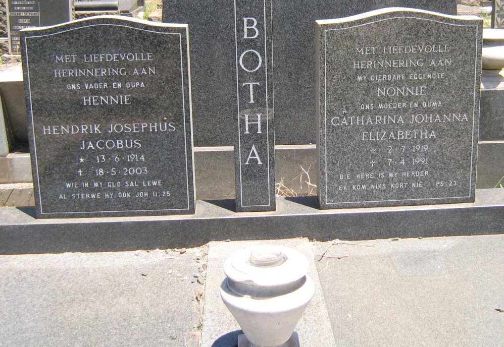 BOTHA Hendrik Josephus Jacobus 1914-2003 &amp; Catharina Johanna Elizabetha 1919-1991