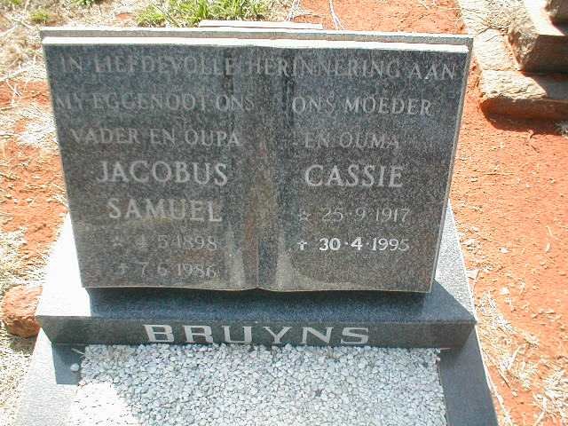 BRUYNS Jacobus Samuel 1898-1986 &amp; Cassie 1917-1995