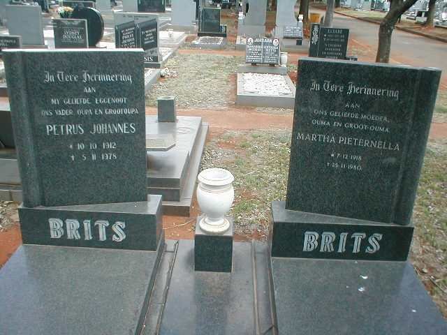 BRITS Petrus Johannes 1912-1978 &amp; Martha Pieternella 1918-1980