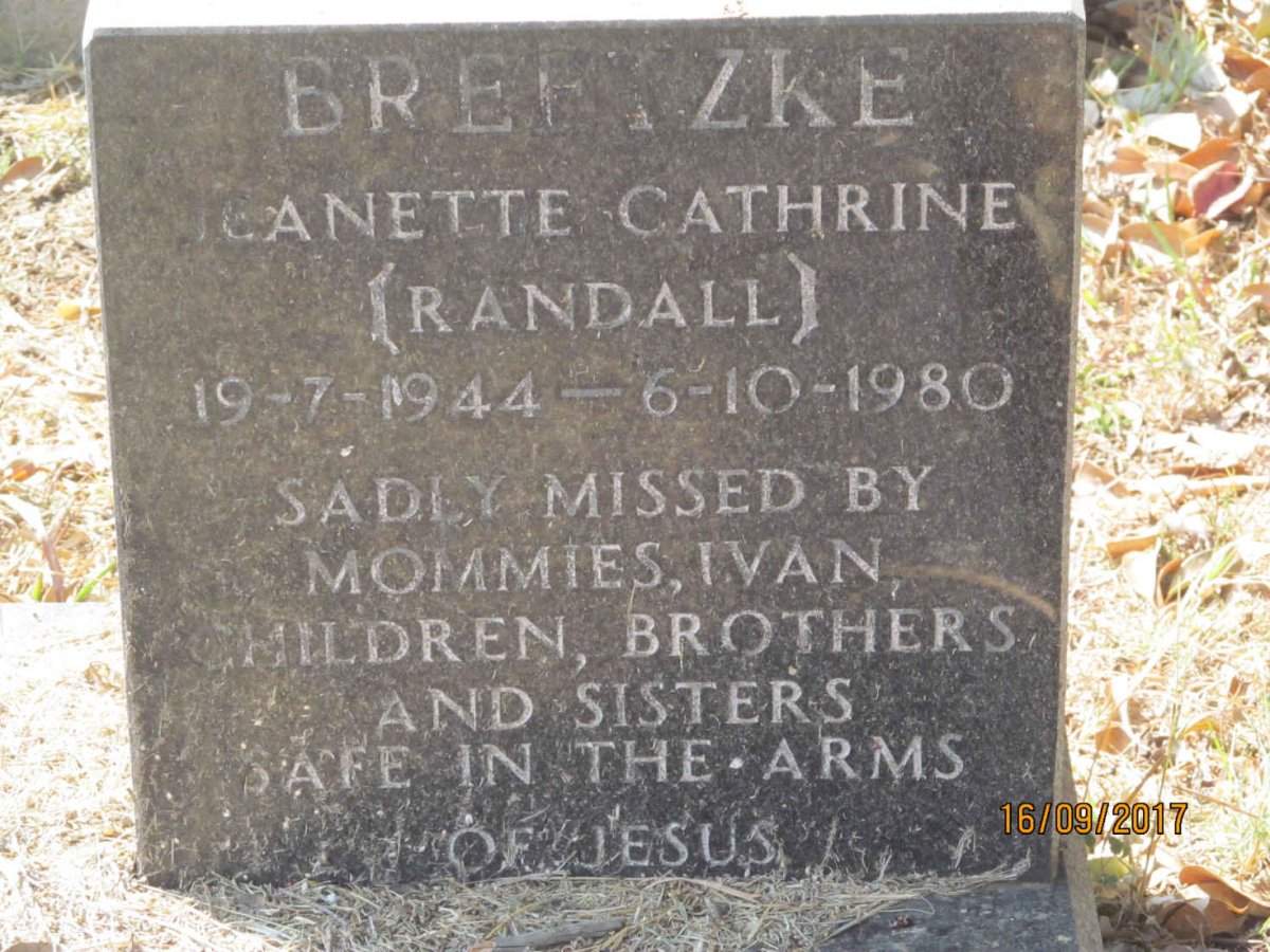 BRE?TZKE Jeanette Cathrine nee RANDALL 1944-1980