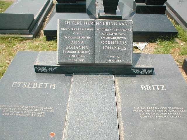 BRITZ Cornelius Johannes 1921-1985 &amp; ESTEBETH Anna Johanna voorheen BRITZ  1926-198?