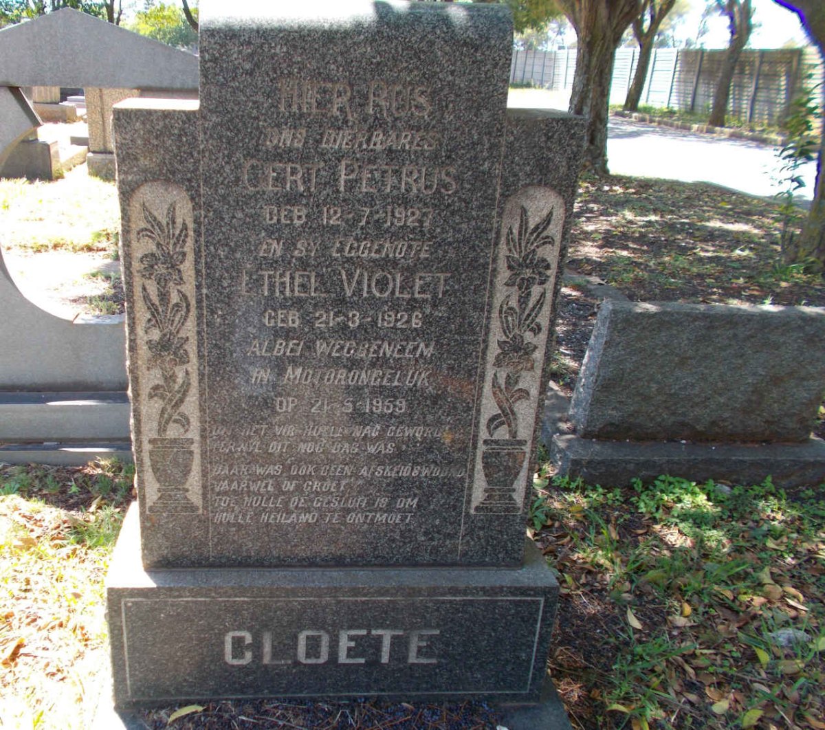 CLOETE Gert Petrus 1927-1959 &amp; Ethel Violet 1926-1959