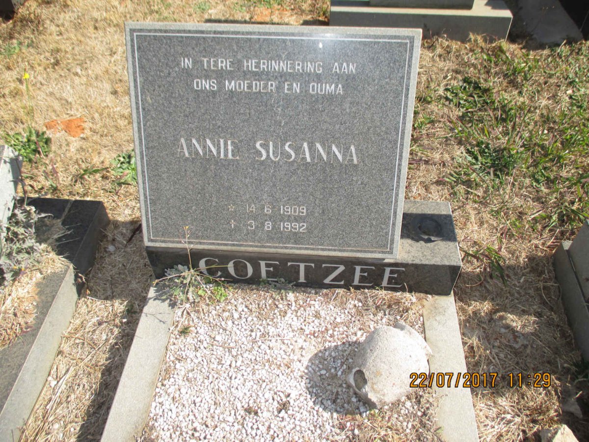 COETZEE Annie Susanna 1909-1992