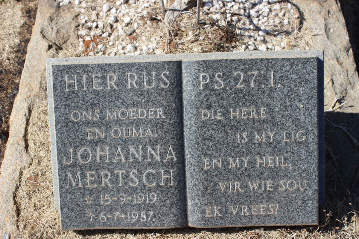 COETZEE Dirk Jacobus 1911-1940 :: MERTSCH Johanna 1919-1987