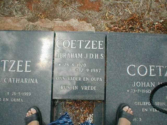 COETZEE Abraham J.D.H.S.  1920-1987 &amp; Anna Maria Catharina 1922-1989 :: COETZEE Johan Marius 1960-1981
