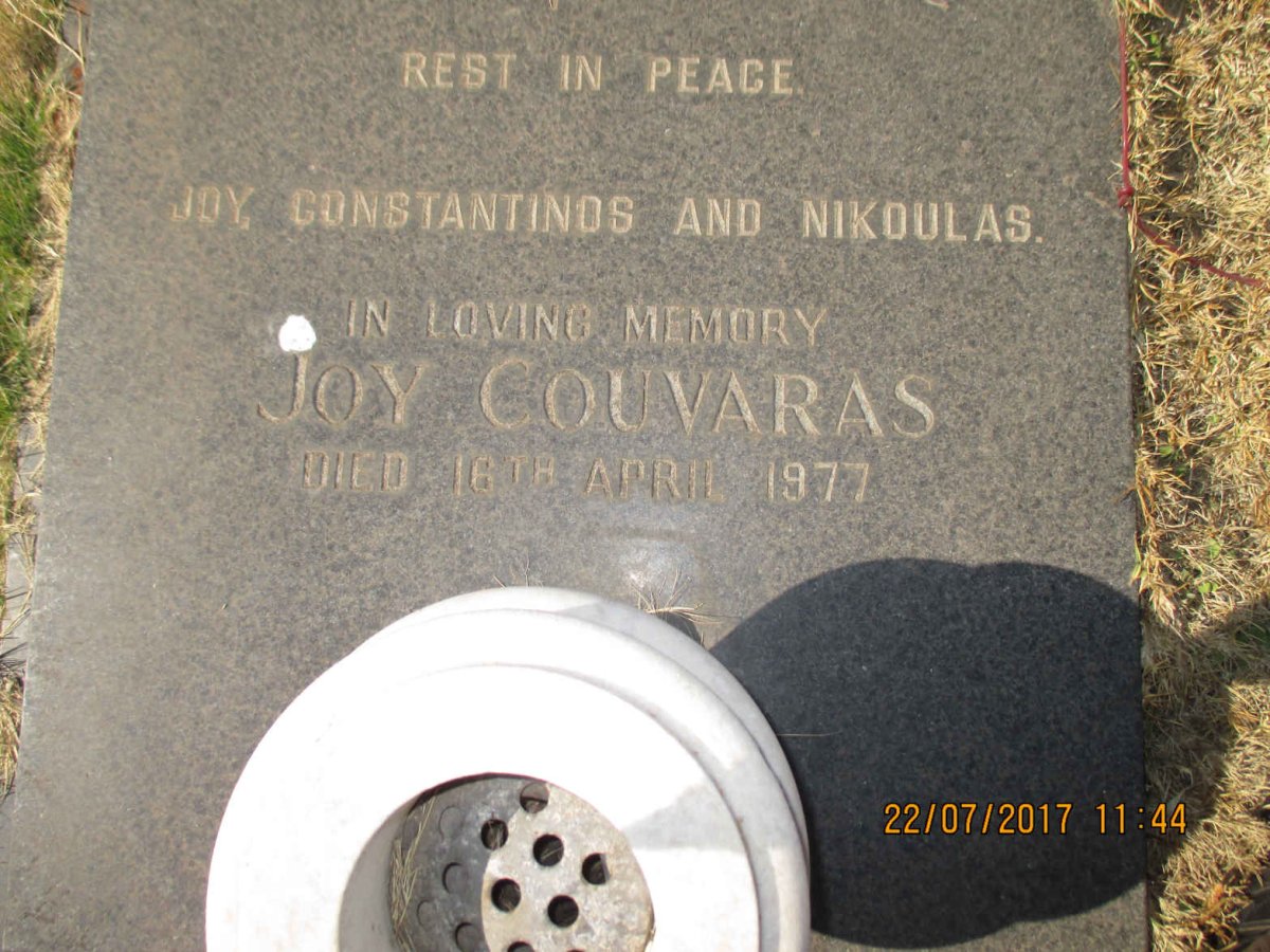 COUVARAS Joy -1977