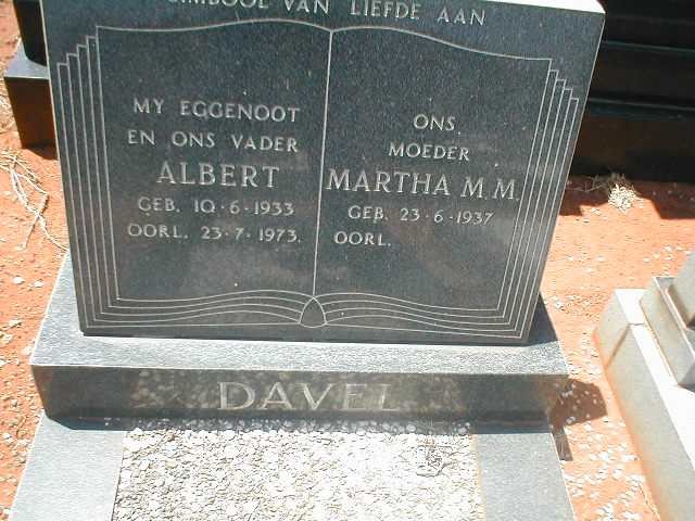 DAVEL Albert 1933-1973 &amp; Martha M.M. 1937-