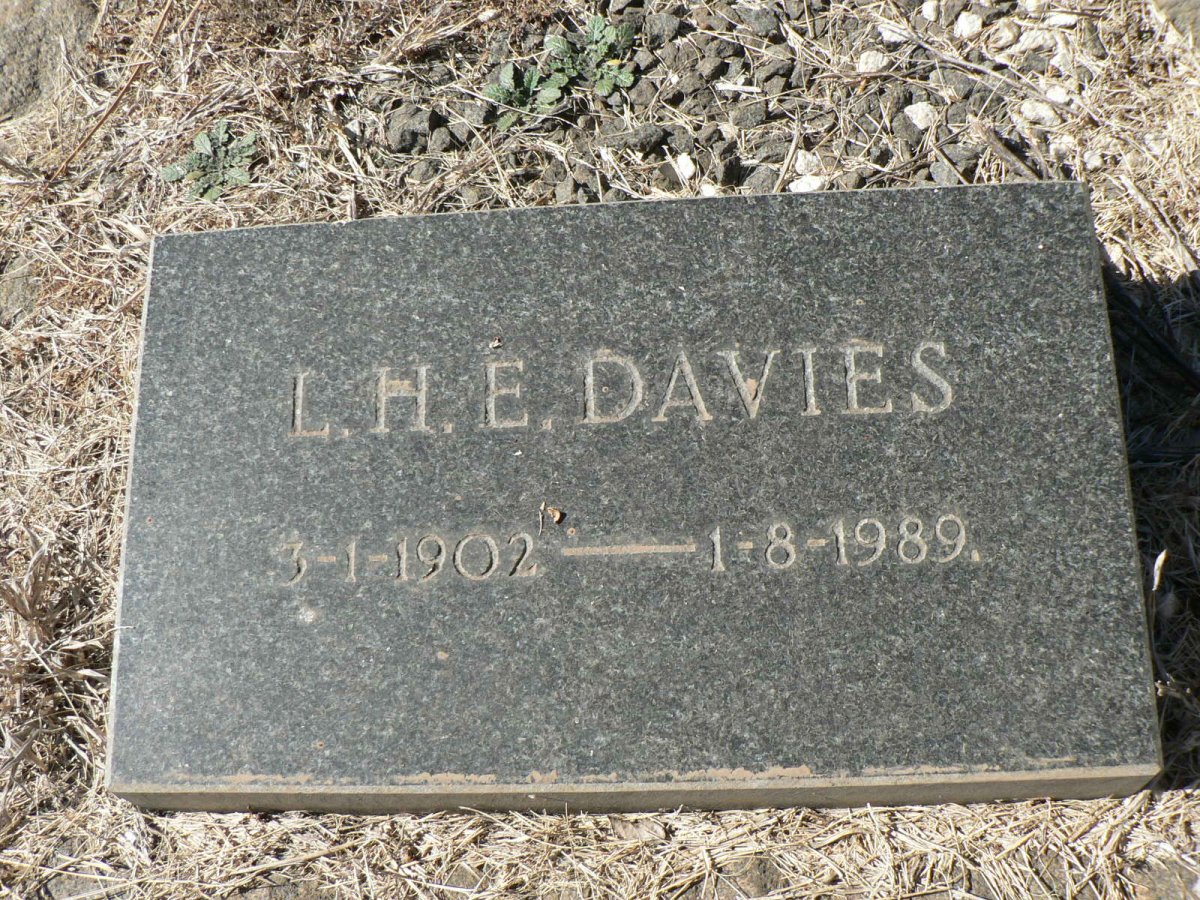 DAVIES L.H.E. 1902-1989