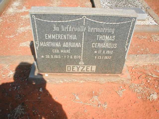 DEYZEL Thomas Gerhardus 1912-1972 &amp; Emmerenthia Marthina Adriana MARÉ 1915-1970